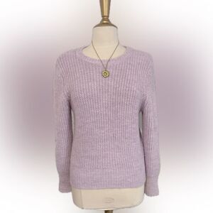 Boutique-purchased Z Supply sweater!